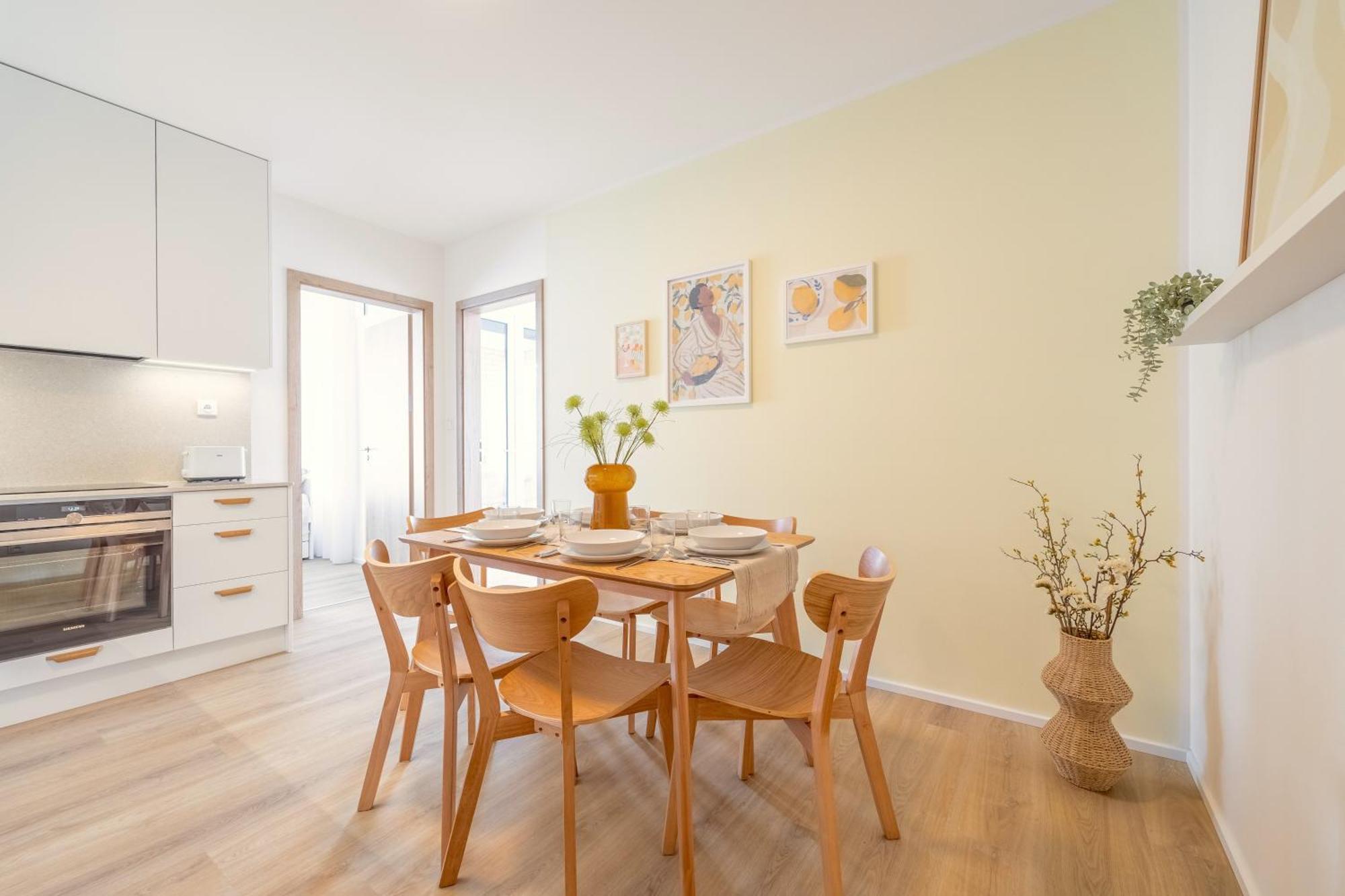 Bright 2Br - 4Th Floor, Balcony, Free Parking By Gravity Prague Apartamento Exterior foto