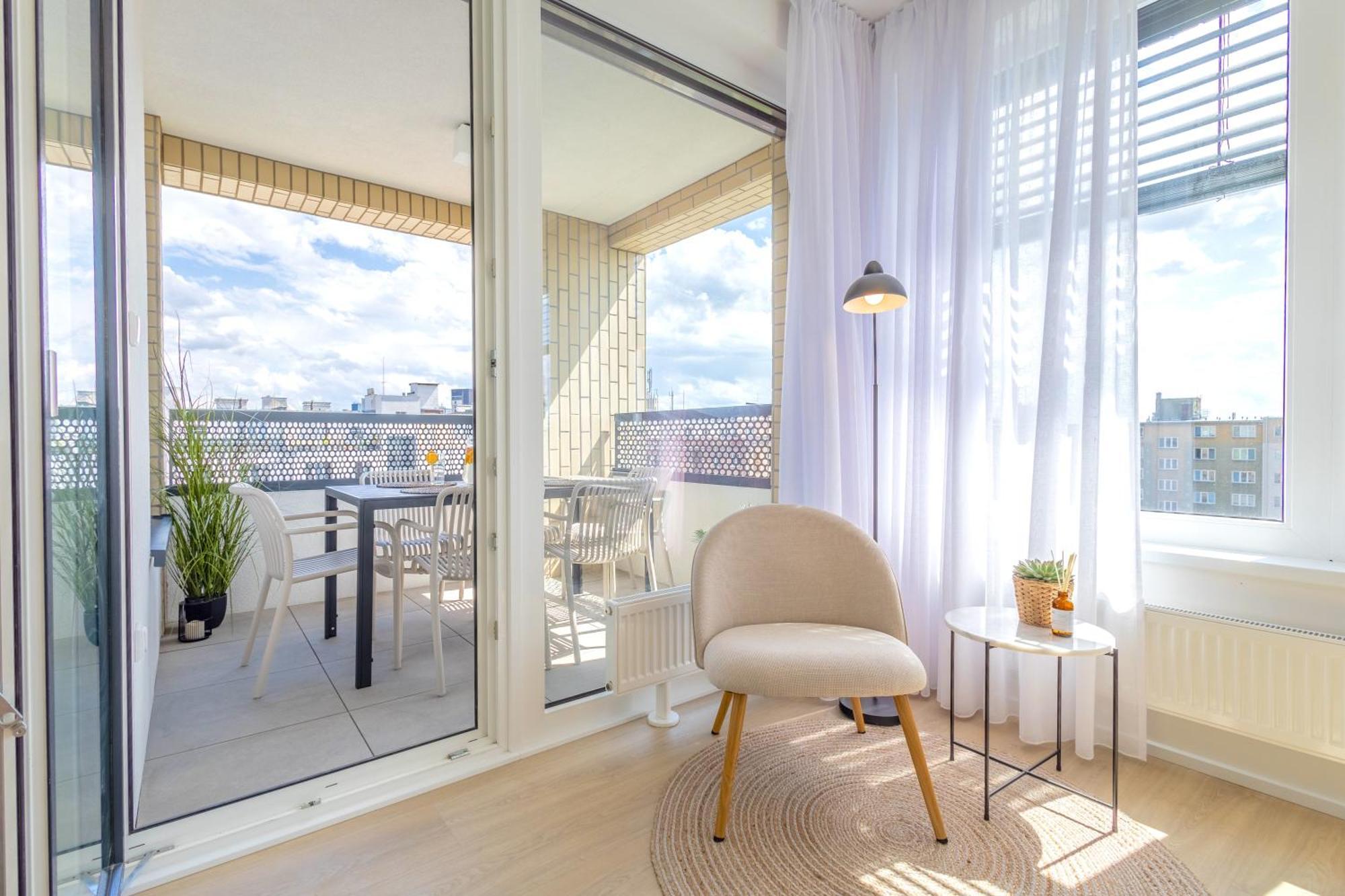 Bright 2Br - 4Th Floor, Balcony, Free Parking By Gravity Prague Apartamento Exterior foto